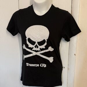 Traverse City Le Lotus Bleu Men Crystal Tee